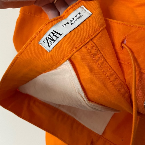 Zara orange jeans with drawstring at ankle. - Picture 3 of 3
